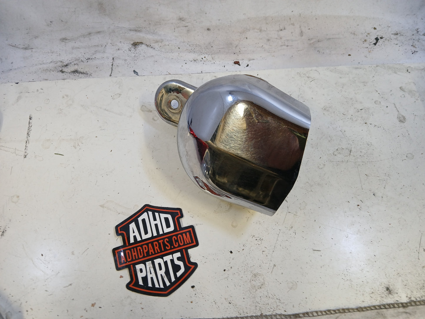 Horn. kompl. med brakett. chrome