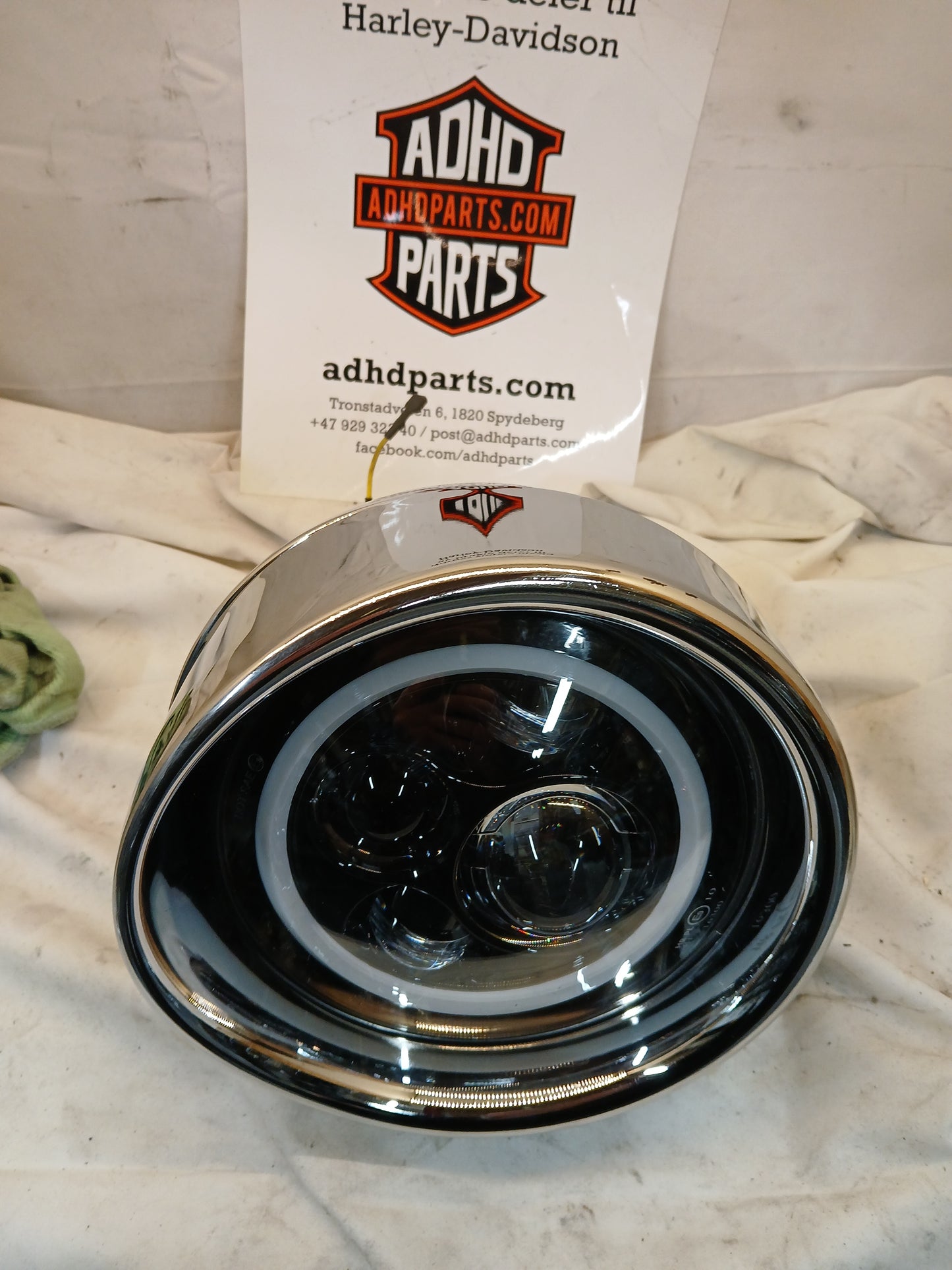 7" Lykt med led, festebrakett og e merket Roadking