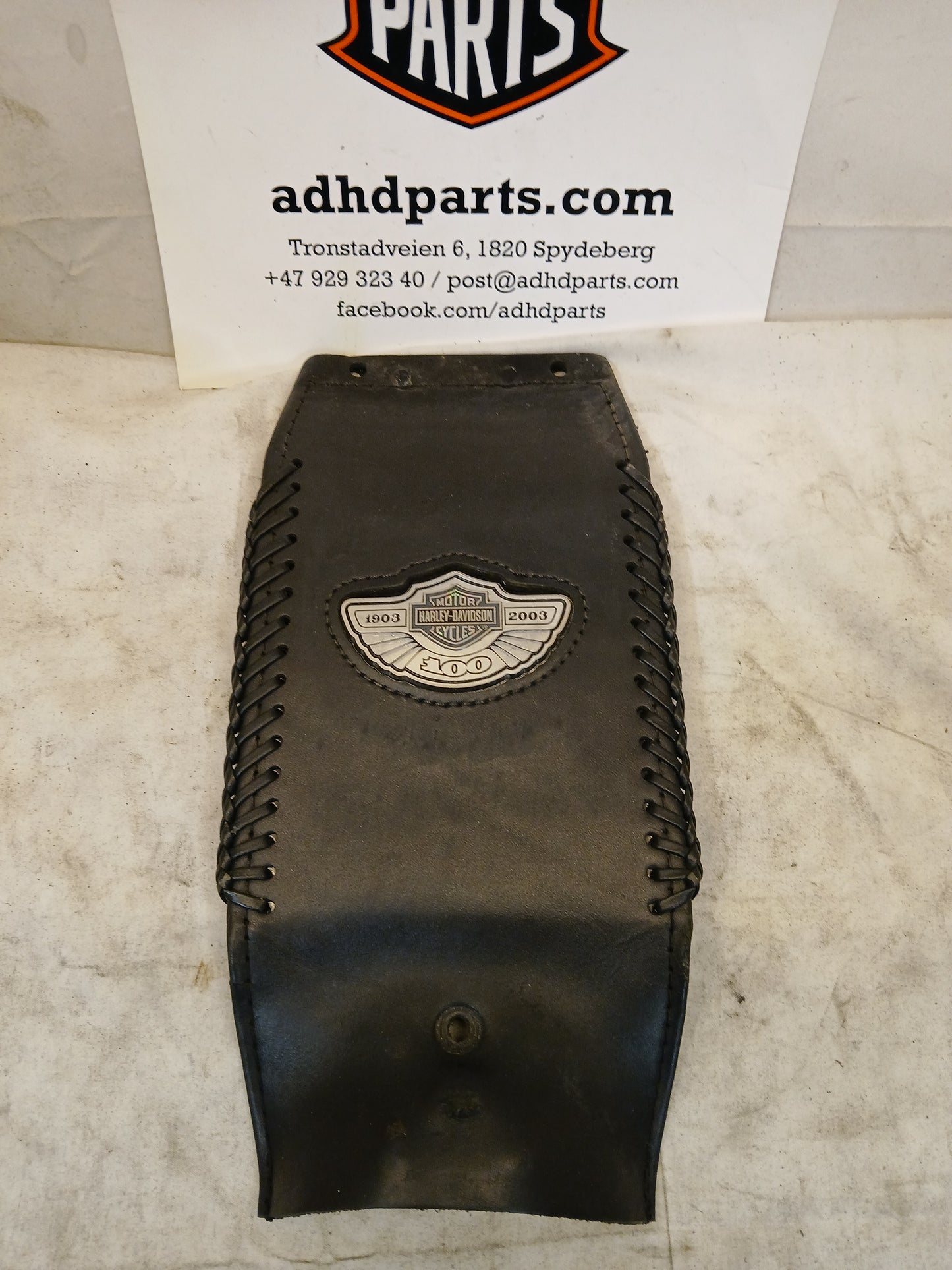 100 Years anniversary tank panel Softail m fler.