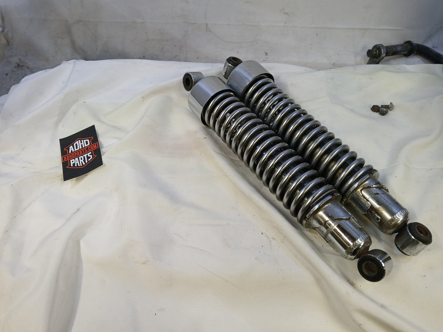 Støtdempere bak 13 1/2" . Sportster chrome